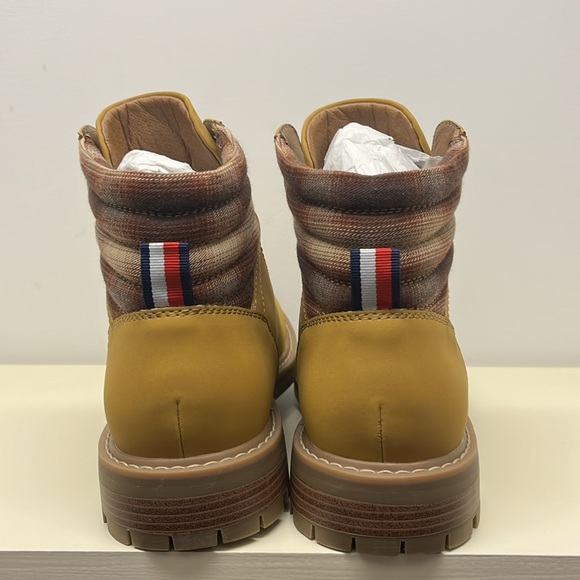 Tommy Hilfiger Light Brown Boots Men’s Size 9 (NWOT) - Picture 4 of 6